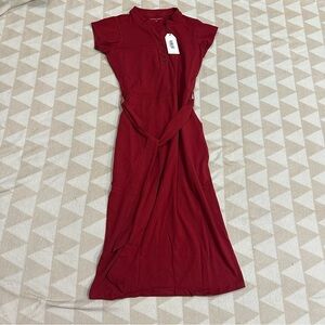 Universal standard berry sangria red belted button neck short sleeve dress